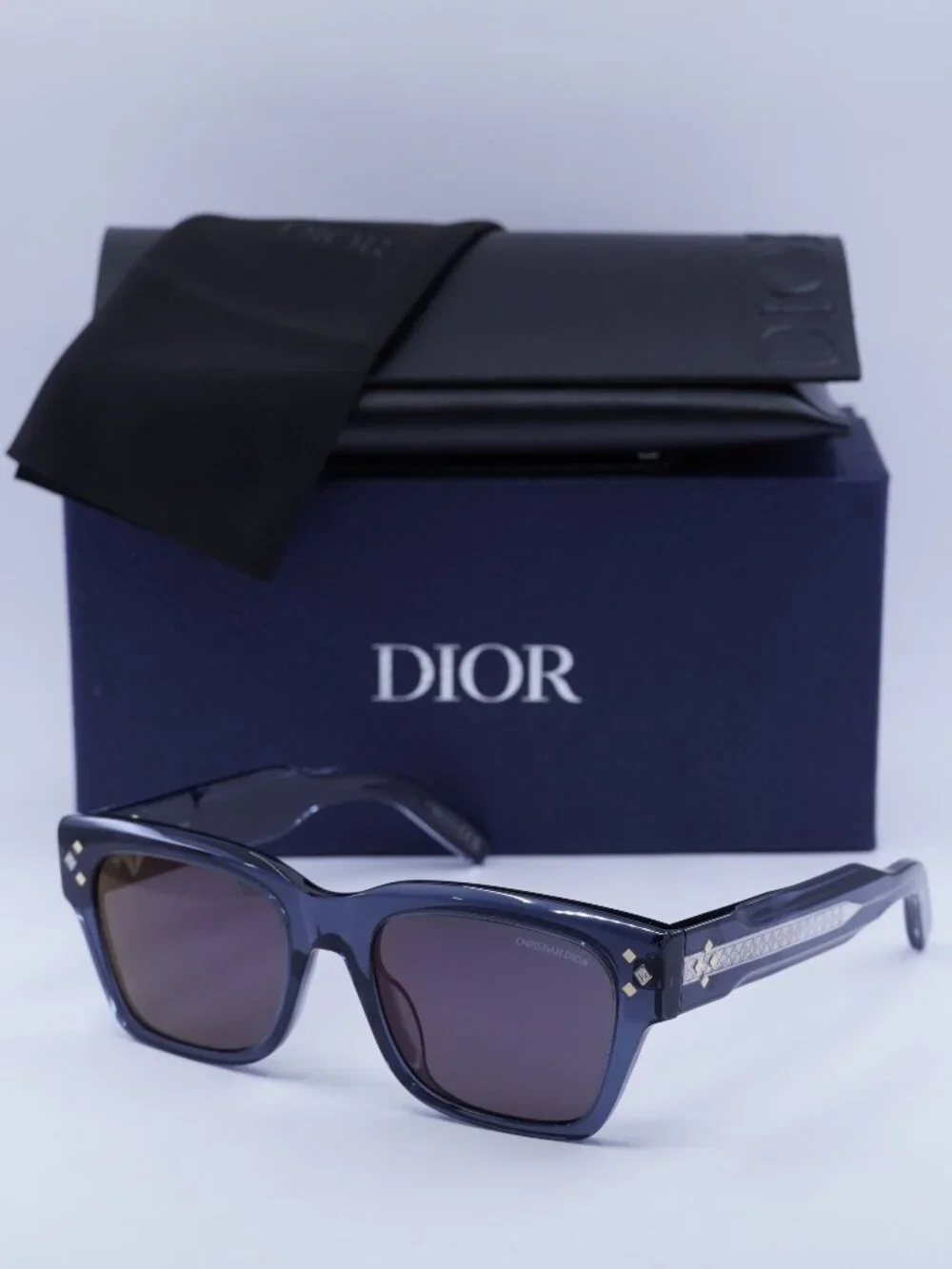 Dior CD DIAMOND S2 30G7 Square Sunglasses - Blue / Purple Mirrored